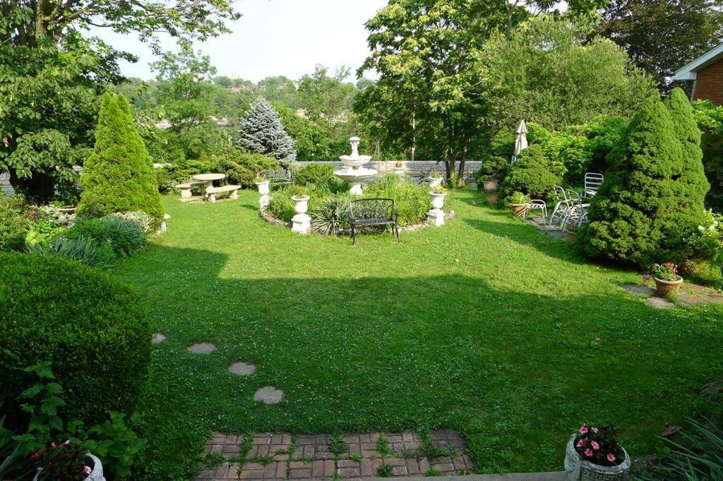 Bed & Breakfast Alexandrea 3*
