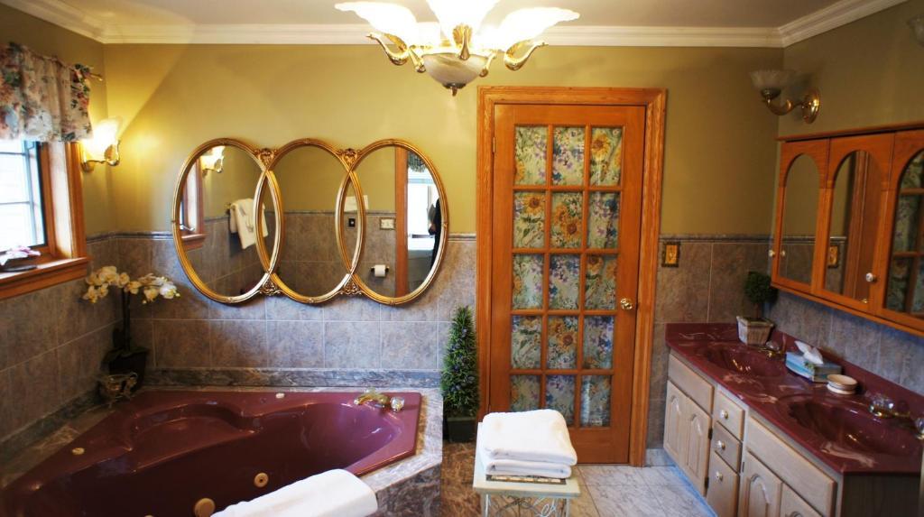 Alexandrea Bed & Breakfast Niagara Falls